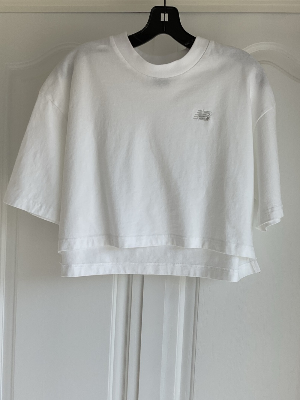 New Balance women’s Cropped Tee